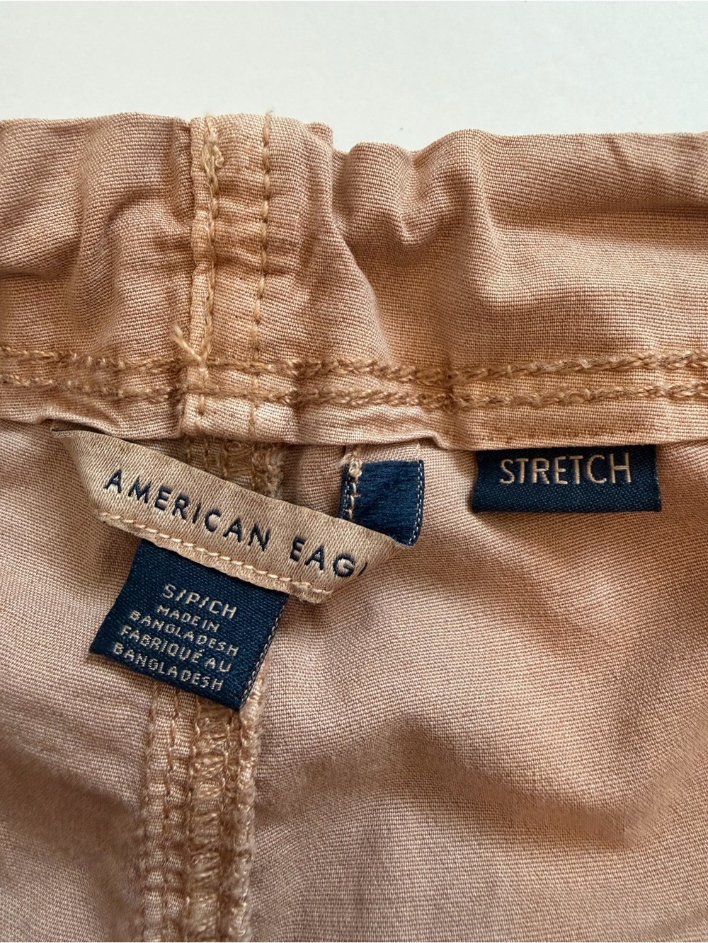 American Eagle Snappy Stretch Low-Rise Baggy Parachute Pants in Beige Tan Brown - Picture 11 of 15
